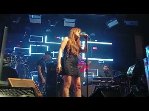 Nina ‪@soulsirenninaofficial4505‬ full set ‪@moodyplex‬.. Gorgeous live peroformance #opmlives #nina