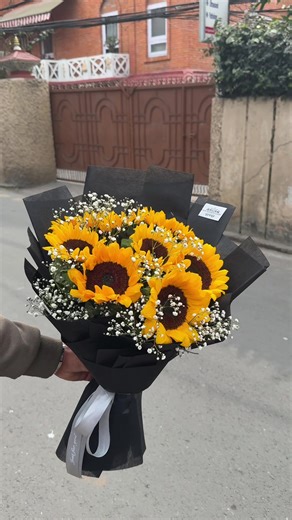Sunflower Bouquets at Affordable Prices