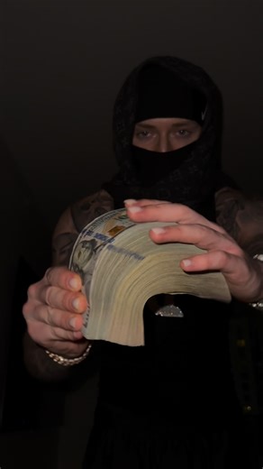 @a1ssauce on Instagram: "I don’t care about a brokie talkin shi my money long. (link in bio to learn) - - - - #trend #trending #trendingreels #viral #fyp #foryoupage #foryou #money #emoney #millionaire"