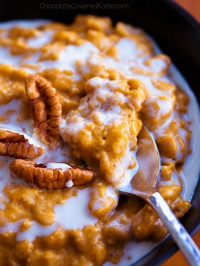 Pumpkin Oatmeal - Just 5 Ingredients!