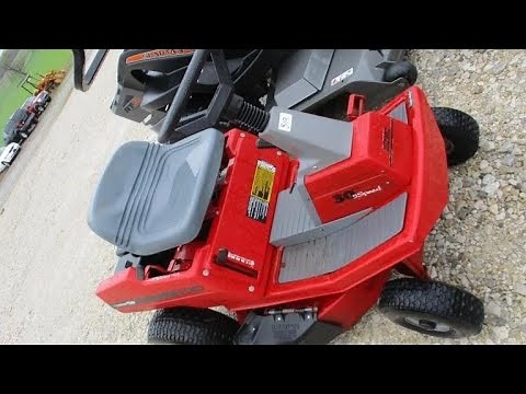 Drive Belt Replacement on WIZARD / Murray Lawn Mower Tractor
