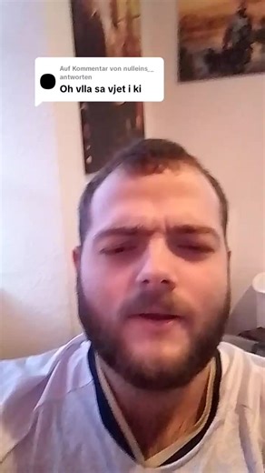 Une Jam 22: Një Reagim Me Humor