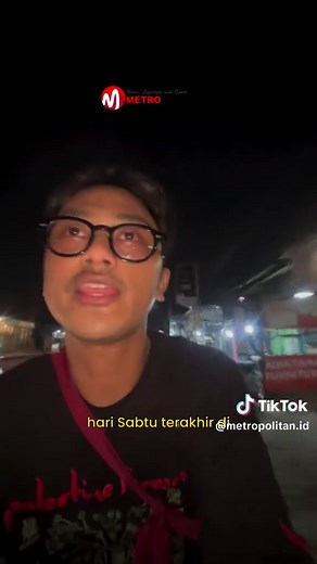 Fenomena menarik terlihat di kawasan Cileungsi pada malam hari. Puluhan warga kompak bersepeda melintasi jalanan, bahkan hingga memenuhi persimpangan. Aktivitas ini tidak lagi sekadar olahraga atau hobi, tetapi mulai menjadi alternatif transportasi untuk menekan pengeluaran bahan bakar minyak (BBM). Di tengah kabar kelangkaan dan kenaikan harga BBM, pemerintah sebelumnya telah melakukan penyesuaian, terutama untuk BBM non-subsidi yang mengikuti pergerakan harga minyak dunia dan faktor ekonomi gl