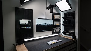 Join me on my home office building journey as I create a multi-purpose workspace and storage area for some of my most frequently used items! Learn how I transformed the space while keeping it functional and aesthetic. Products Used Metal Pegboards (16 x 10.5) - https://amzn.to/3DxalAp Metal Pegboards (16 x 36) - https://amzn.to/4imyZmd Metal Pegboards (16 x 32) - https://amzn.to/4io09Js Wall Control Pegboard - https://amzn.to/4iHqaTP Wall Control Shelf - https://amzn.to/41KRf1z Monitor - https:/
