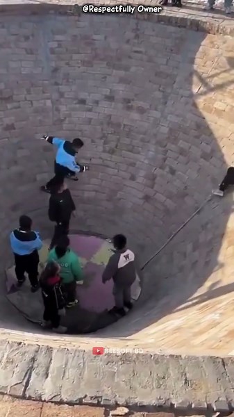 This School Challenge Is Crazy! 😳