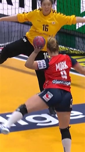 IHF on Instagram: "🇳🇴🍒 The way Nora Mørk does things. #GERNED2025 #handsupformore"