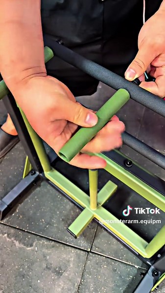 Professional Grip Weightlifting Devices for Champions