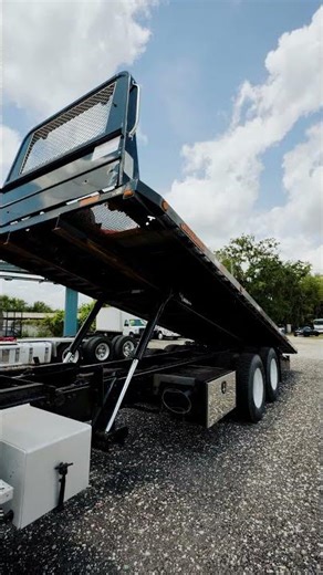 2016 Freightliner M2 112