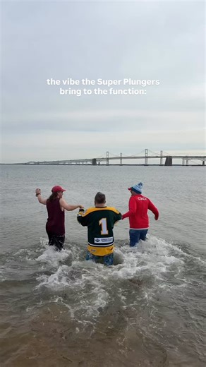 Check-in from the #SuperPlunge! Plungers are plunging, music is musicing, and vibes are vibing. #BearTheCold | Plunge Maryland