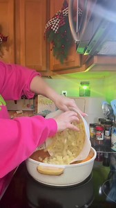 708K views · 38K reactions | 30 Minute Spaghetti Bake - This 30 minute dinner is always a hit in my house and so easy to make! Skillet and cheese grater links below Cheese grater: https://amzn.to/3lK2whB 6 quart pan: goto.walmart.com/5gzKvn #thirtyminutedinner #kidapprovedmeal #kidapproveddinner #onepandinner #weeknightdinner #dinnerideas #dinnerrecipes #prego #philadelphiacreamcheese | Mississippi Kween | Facebook