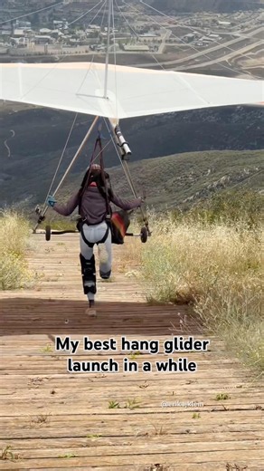 I’m always trying to improve my #hangglider launches, and for once I was really happy with this one!