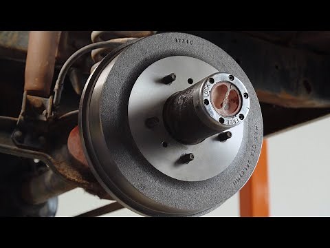 How to rebuild F-100 4×4’s four-wheel drum brake system. Step by step to remove & replace 4X4 hubs.