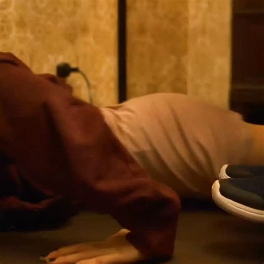 Momodu Emmanuel on Instagram: "🎬 decemberfamilymovies challenge When love turns dark and obsession takes control… 😳🖤 El Practicante is a slow-burn psychological thriller that will leave you uneasy till the end. 🚑🔥 🎁 Enjoying the recaps? Send Reels Gifts to support the page 💬 What movie should I recap next? #ElPracticante #PsychologicalThriller #MovieRecap #GlobalMovies"