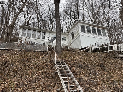 62 Alley Cat Ln, Golconda, IL 62938 - MLS 12578585 - Coldwell Banker