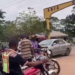 Female Student Of Abia State University Uturu Displays Signs Of Madness Immediately She Was Dropped From A Motorcycle By Two Men. #AllFactsNewspaper www.afnews.ng | All Facts Newspaper
