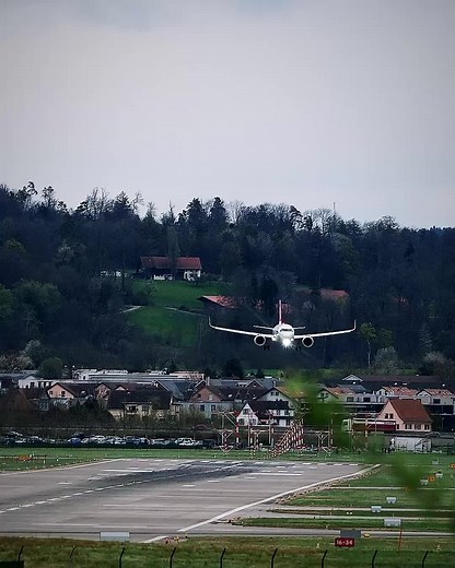 Un bon vent de travers pour se muscler #pilotedeligne #airlinepilot #airbuslovers #airliner #atplstudent #aviationgifts #avgeeks #aviationlover