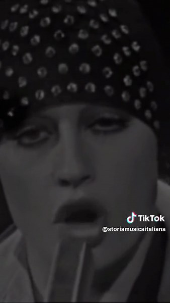 Storia della musica Italiana su TikTok