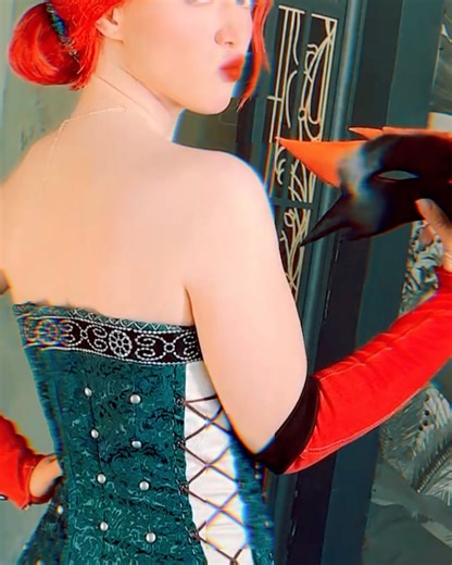 Lada Lyumos ✂️ on Instagram: "Can’t believe November is already fading away... Just a quick heads-up that this redhead is only sticking around as the Extra reward for a couple more days! 🍂 #witcher #thewitcher #triss #thewitcher3"