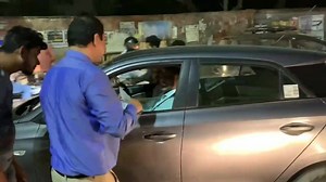 1.6M views · 10K reactions | Dr Kafeel Khan Aisa Social Work Karne Wale Doctor Ko Jail Kya Ye BEHAVIOR Sirf Muslim Honeki Wajase Yogi Sarkar Inko Aise Jail Mei Dali Hui Hai RELEASE Dr Kafeel Khan | Umer Junaidi | Facebook