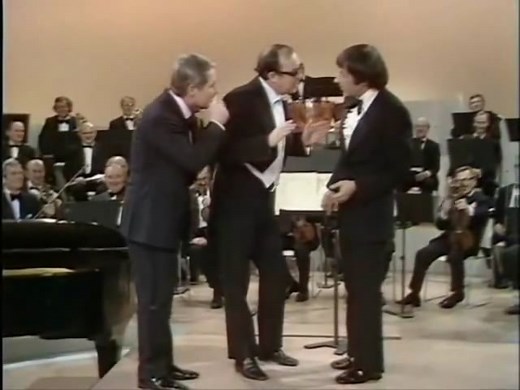 Morecambe and Wise - Andre Previn (The full sketch)
