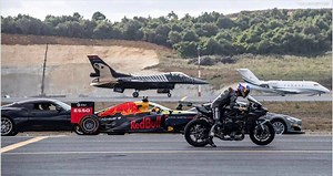 Velocidad al limite !!! quien ganara ???? Kawasaki Ninja H2r vs Bugatti Veyron Drag Race Lamborghini Aventador vs F16 Fighting Falcon . Siguenos somos Biker Peru | BIKER PERU