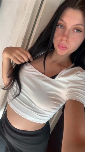 Vidéos de Stecykawai💋🍒 (@stecydu33) avec Georgina - Naps & Alonzo & TK