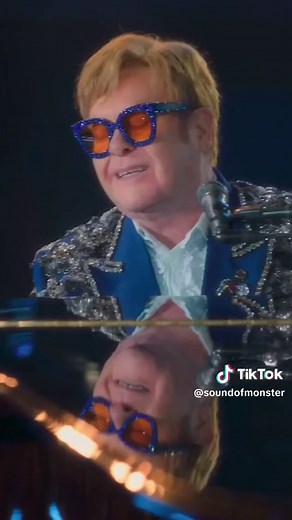 Crocodile Rock - Elton John | Popular Song Live Performance