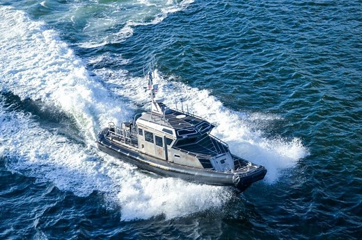 How Fast Can A Boat Go? 15 Examples Of Boat Speeds