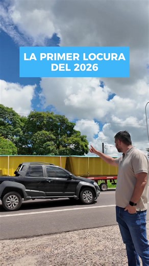 Oficina gigante de Chapín Piscinas en Ruta 51