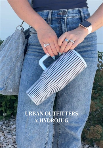 Yeah we are just as obsessed as you are with this collab😍✨💌 Dropping TOMORROW 7.14 exclusively at Urban Outfitters👀 #hydrojug #brandexclusive #collaborationlaunch #newlaunch #summermusthave