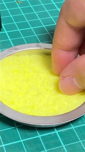 新品のハンダごて掃除用スポンジを水で戻すだけの動画