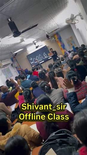 Shivant Sir Gs | SHIVANT SIR OFFLINE CLASS CROWD #shivantsirgsofficial #careerwill #ssc #sarkarinaukri #ssccglexam | Instagram