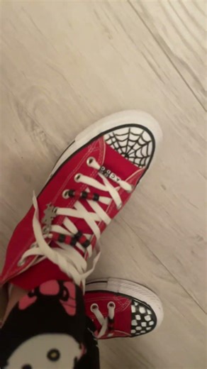 New yummy shoes 😋 #converse #kandi #new shoes #dandysworld lover #Astro #redconverse