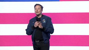 307K views · 10K reactions | Elon Musk just FIRED BACK at a “protestor” interrupting him at his event in Wisconsin | Terrence K Williams | Facebook