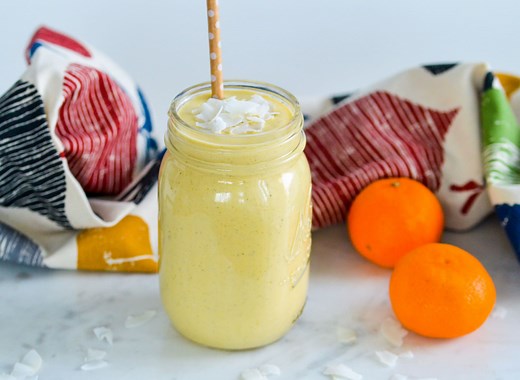 8 Best Smoothie Recipes to Manage Blood Sugar, Say Dietitians