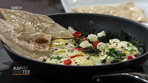 Kaffee oder Tee: Rezept: Grünes Shakshuka mit Spinat und Lauchzwiebeln