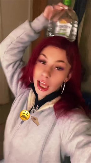 Alexis Sarreal (@lexy_sarreal)’s videos with original sound - ✰.