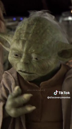 El momento más trágico de Star Wars: La Orden 66. Cuando el Canciller Palpatine activa la Orden 66, los clones traicionan a los Jedi y el destino de la galaxia cambia para siempre. ¿Recuerdas dónde estabas cuando viste esta escena por primera vez? 💔 #cinema #peliculas #pelis #StarWars #discoverymovies