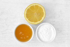 How to Make a Baking Soda Face Mask
