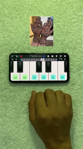 O Mehndi Pyar Wali Hatho Mein Lagaungi TikTok Viral Song