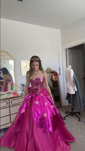 Barbie Princess charm school!