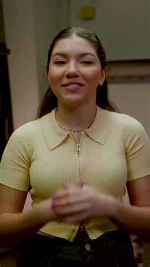 Question de rapidité: joues-tu au hockey ? Les 10 premières personnes à répondre en commentaire gagnent 2 points. Rejoins le jeu de la ligue Premier trio et qualifie toi dans le top 5 des meilleur.e.s joueuses et joueurs de la semaine.