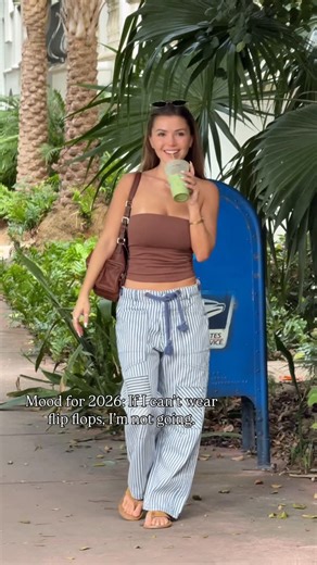 Sofia Bevarly on Instagram: "Burry me in flip flops 🩴"