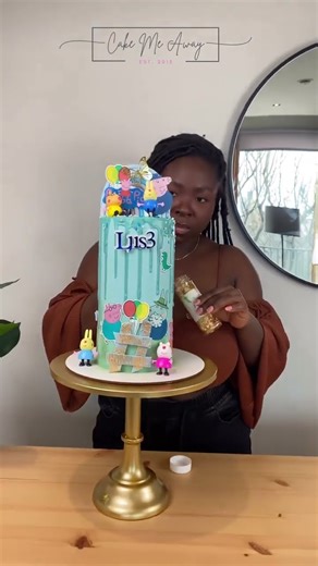 Making kids party cakes is such an absolute delight! I was in my zone making this Peppa Pig Themed