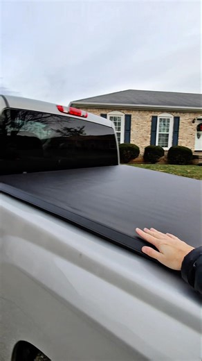 Quick tonneau cover install #silverado #tonneau #bedcover #truck #install #chevy #automobile #meta