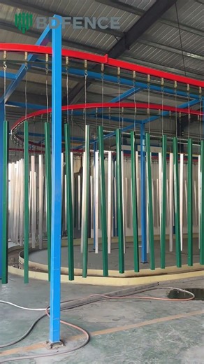 The fully automatic powder coating production line for American customers is currently