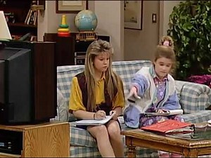 Full House || Dj and kimmy smash the tv