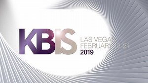 THOR Kitchen introduced their new 8-piece Outdoor Kitchen Suite Modular with Steven Dinh, Account Manager, on the #KBISNeXT Stage at #DesignBites 2019. #KBIS2019 | KBIS