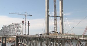 Crews make progress on Don Welge Memorial Bridge in Chester, Illinois