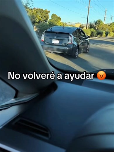 Cómo usar un arrancador de batería de automóviles